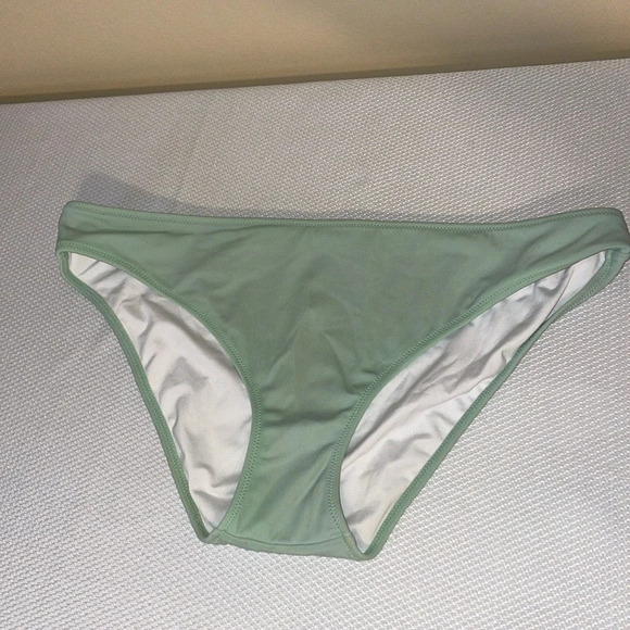 Shade & shore women’s bikini bottom Large 12 14 bathing suit light green - Picture 2 of 5